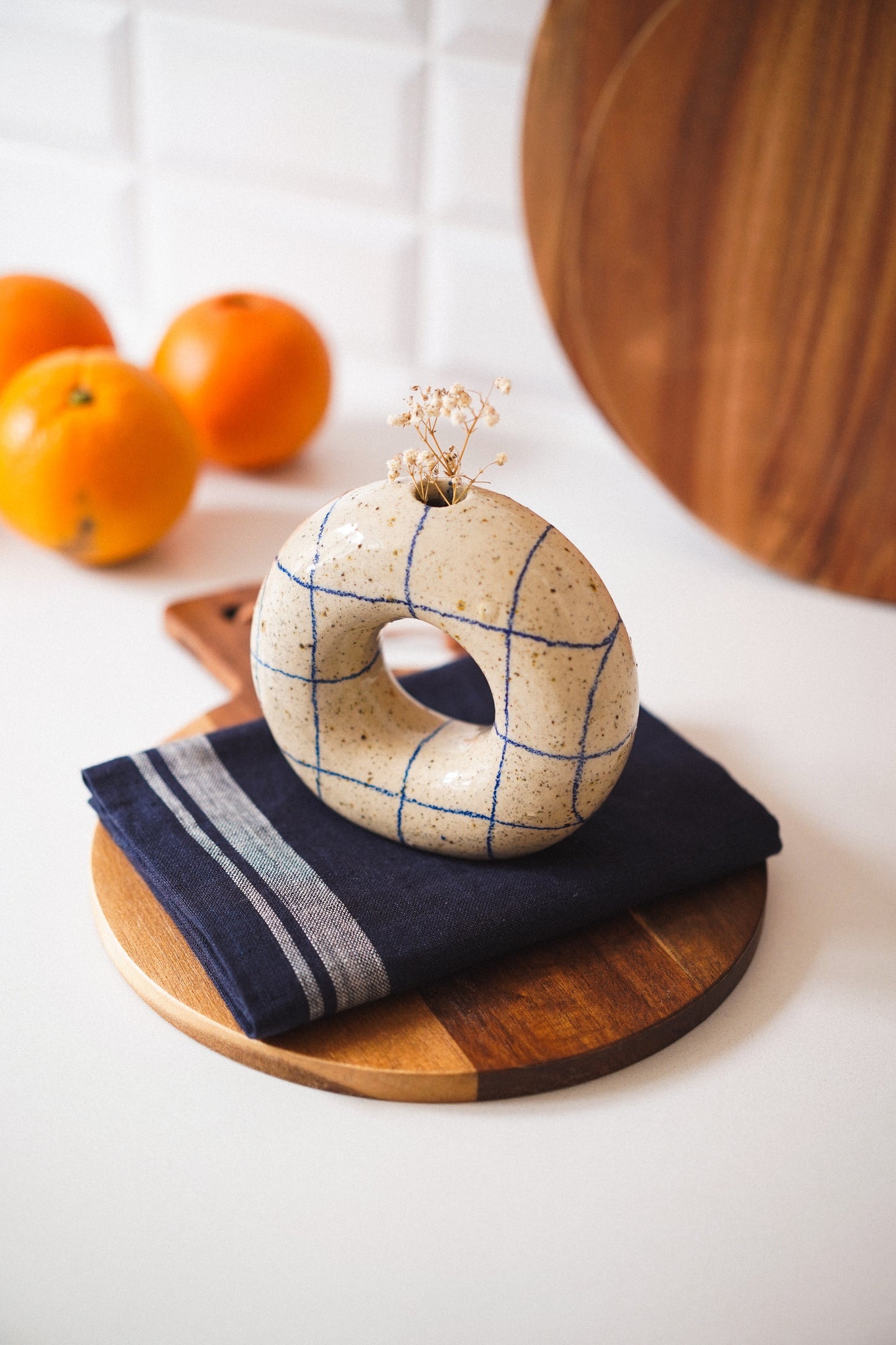 Linéa Luna Blue Donut Vase